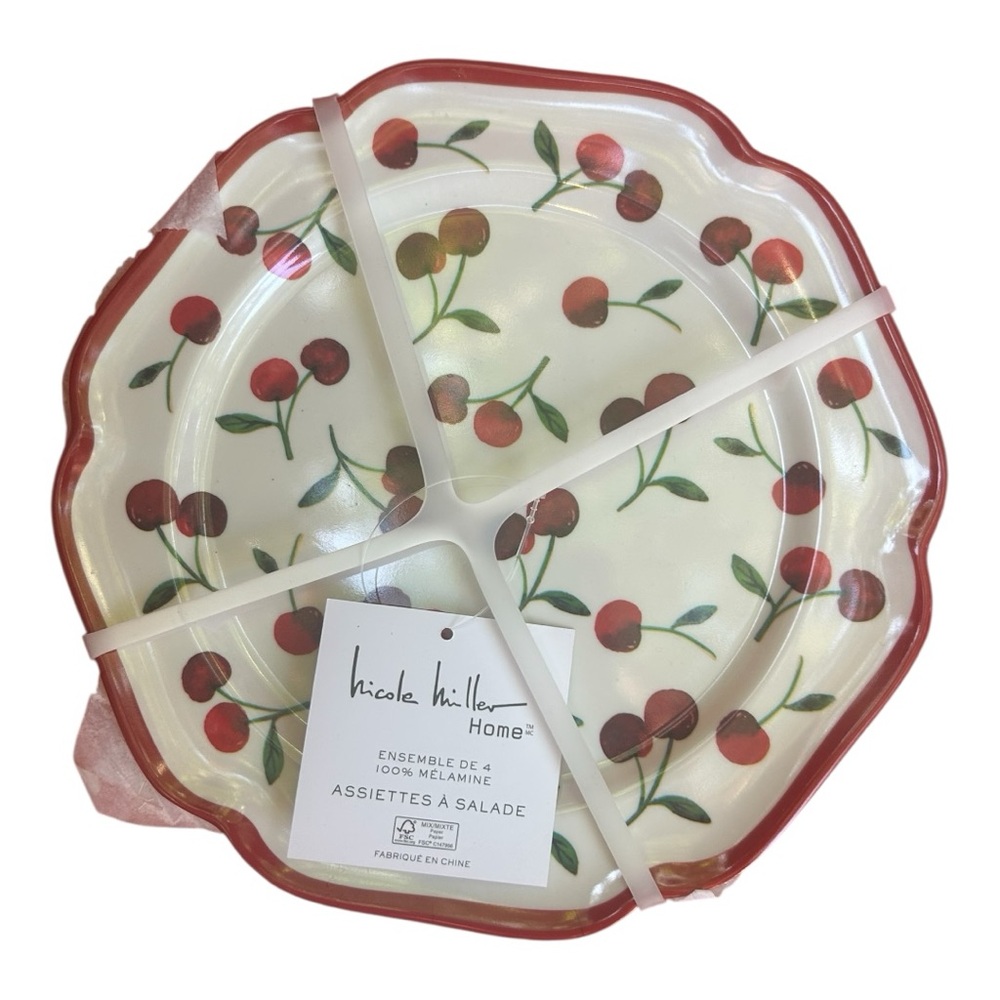 Nicole by Nicole Miller Cherry Scalloped Plates New